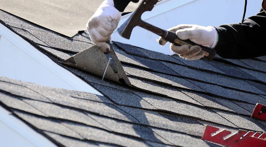 Expert flood damage restoration services in Holcomb, MO